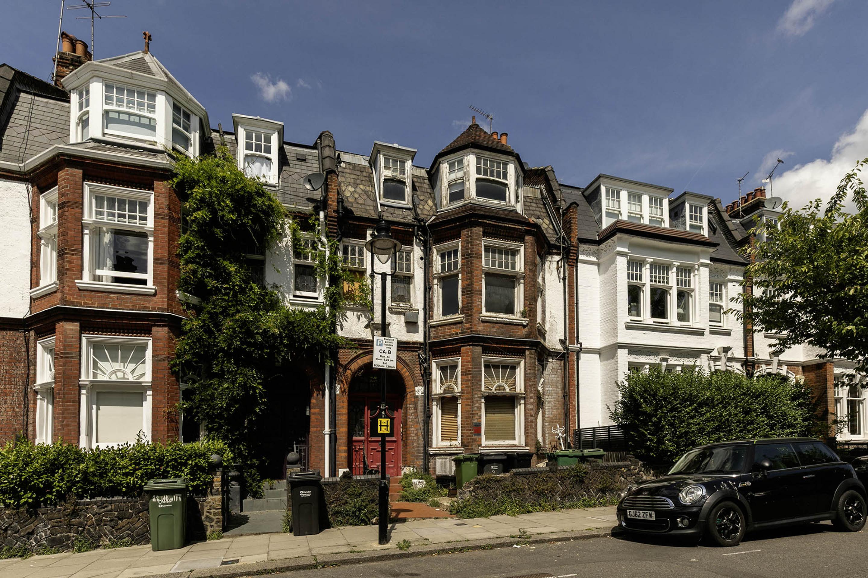 Inclusive of Gas, Water, Electricity and Wifi Howitt Road, Belsize Park NW3